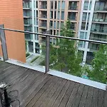 The Skyline Square Flat Close To Paddington Station