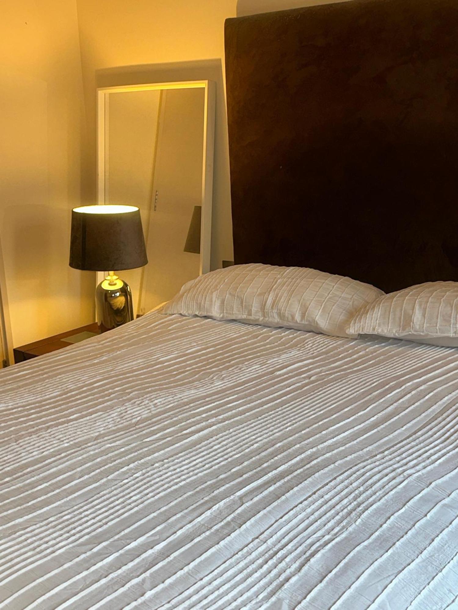 The Skyline Square Flat Close To Paddington Station Apartment
